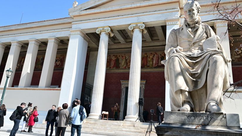 ΕΚΠΑ: Πρώτο σε αριθμό νέων επιτυχόντων στα ελληνικά Πανεπιστήμια με 6.000 νέους φοιτητές/τριες – Πρώτη επιλογή για τους περισσότερους επιτυχόντες