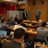 Briefing των φοιτητών του ΠΜΣ «Δημοσιογραφία και Νέα Μέσα» του Τμήματος EMME με τον Κυβερνητικό Εκπρόσωπο Π. Μαρινάκη