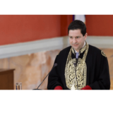 Ο Πρύτανης του ΕΚΠΑ, Καθηγητής Γεράσιμος Σιάσος μίλησε στην ιστοσελίδα newsbeast.gr για την Ελένη Γλύκατζη – Αρβελέρ