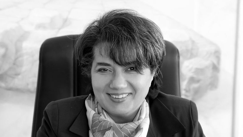 Οι Πρυτανικές Αρχές του Πανεπιστημίου Αθηνών για την απώλεια της Ελένης Καραμαλέγκου