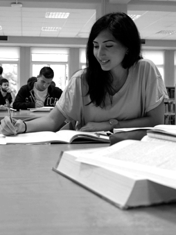 ΧΟΡΗΓΗΣΗ ΥΠΟΤΡΟΦΙΩΝ για προπτυχιακές ή μεταπτυχιακές σπουδές στην Ελλάδα ή το Εξωτερικό